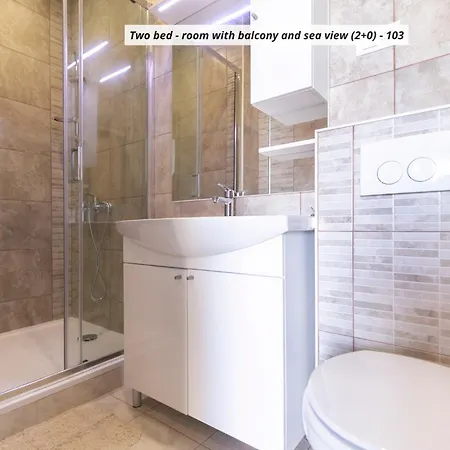 Bed & Breakfast Royal Rina Stomorska