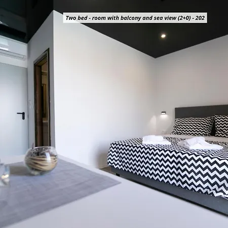 Bed & Breakfast Royal Rina 4*