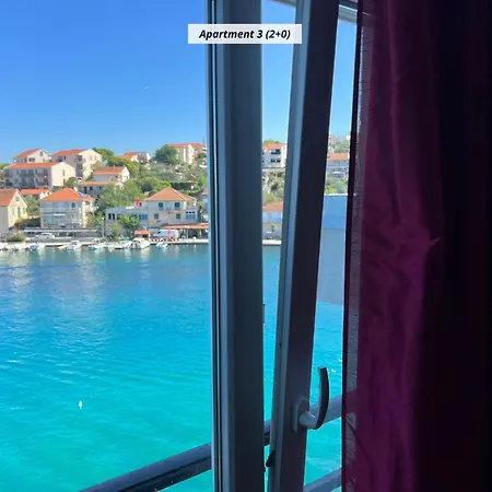 Alojamento de Acomodação e Pequeno-almoço Royal Rina